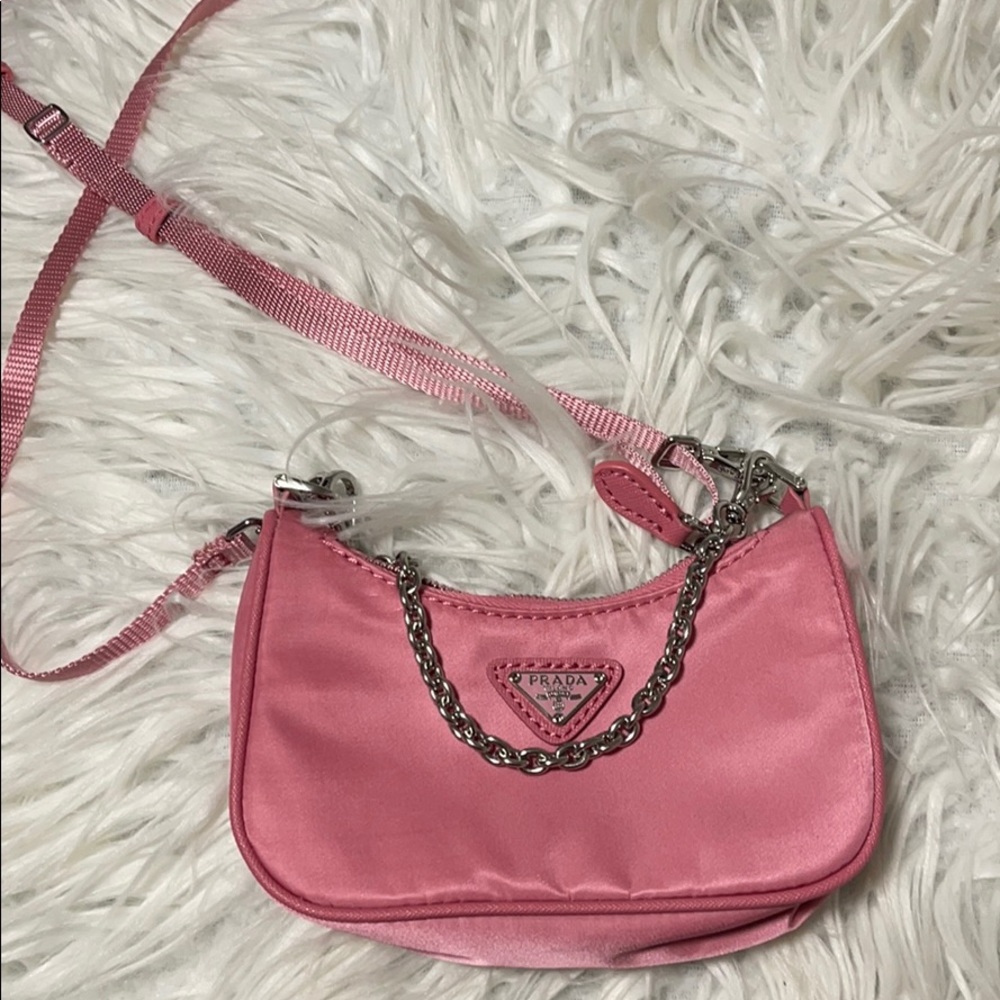 Little pink nylon purse